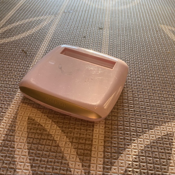 Mary Kay Makeup Palette Case - Picture 7 of 7